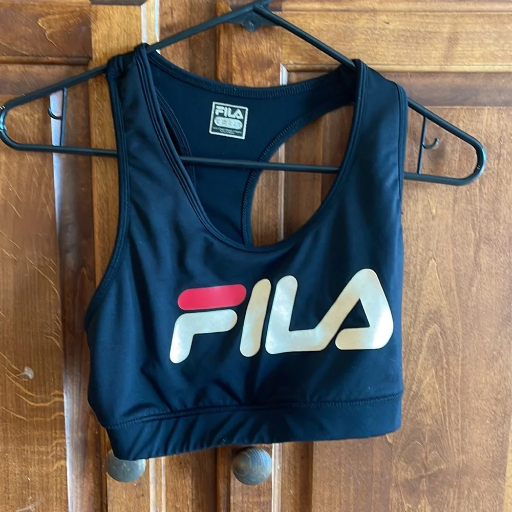 Fils - Picture 3 of 4